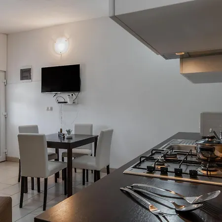 Josipovic דירה *