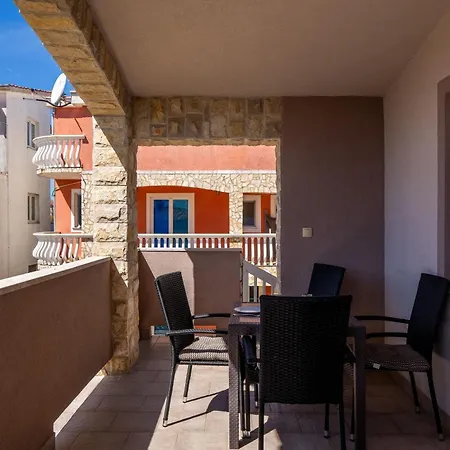 Josipovic דירה *