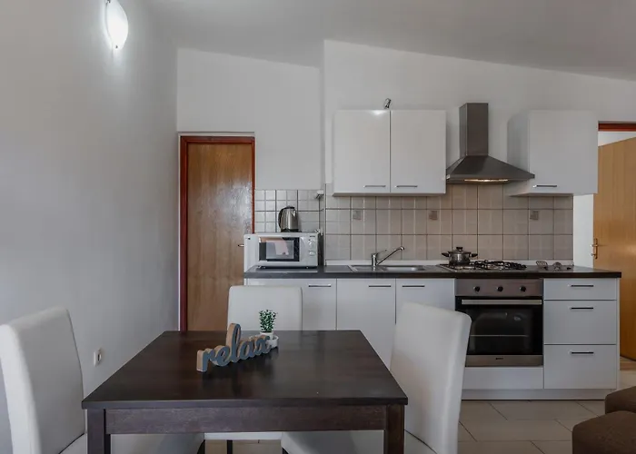 Josipovic Апартаменты Вир